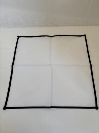 Les pochettes de costume » Les blancs » Mouchoir de poche amalfi blanc à satin noir Les pochettes de costume » Les blancs » Mouchoir de poche amalfi blanc à satin noir